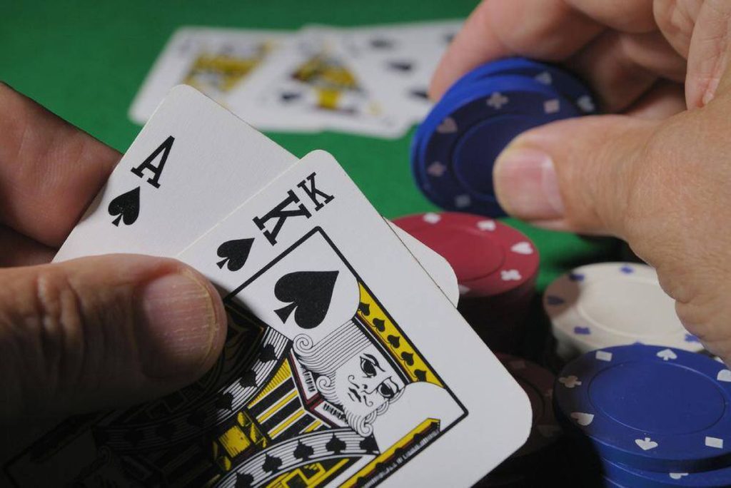 Online Poker Gambling